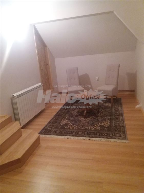Potrebna cimerka, stan 49m2, 250E — 9
