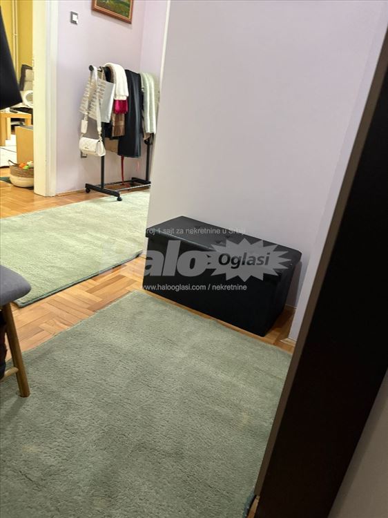 Potrebna cimerka za deljenje lepo uređenog stana — 15