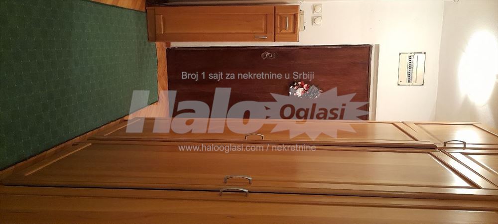 Povoljno!Izvanredan,strogi centar,dvosobanc,CG — 9