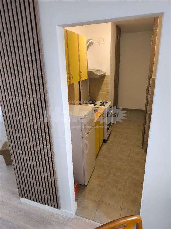 Požeška centar jednoiposoban Polunamešten — 11