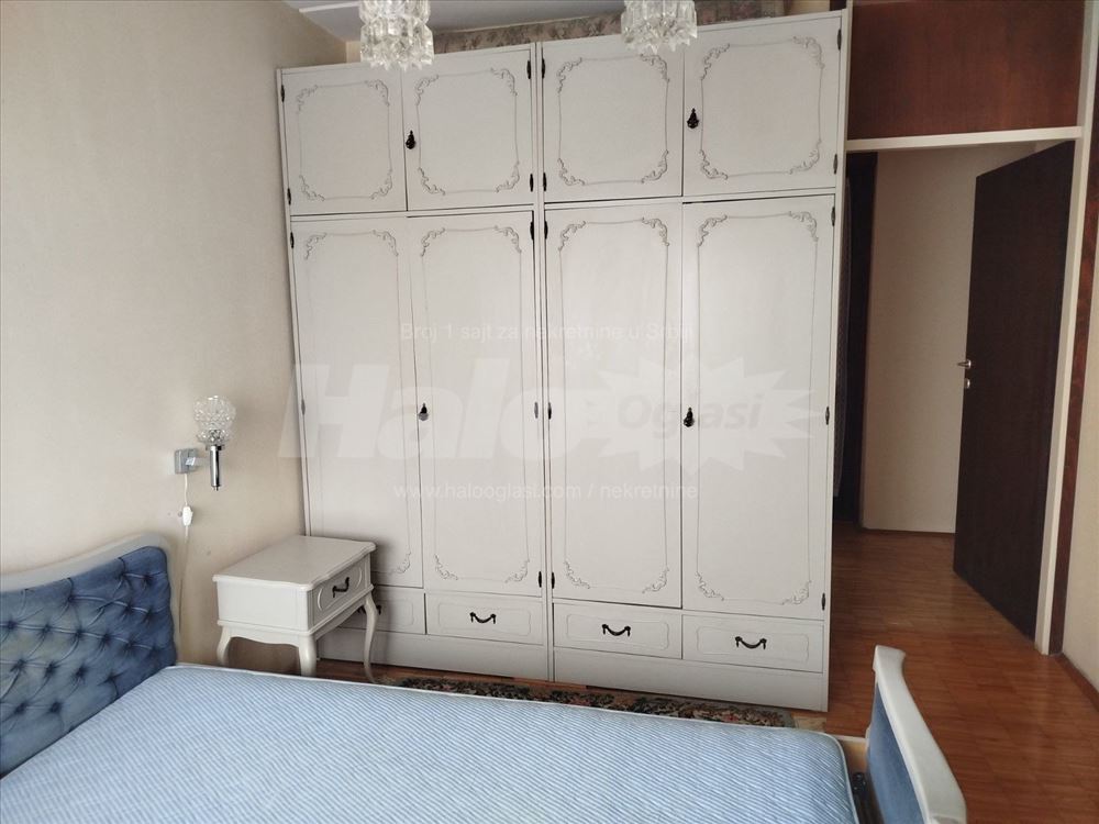pravi trosoban V. Banja / V. Venac 85 m2 — 4