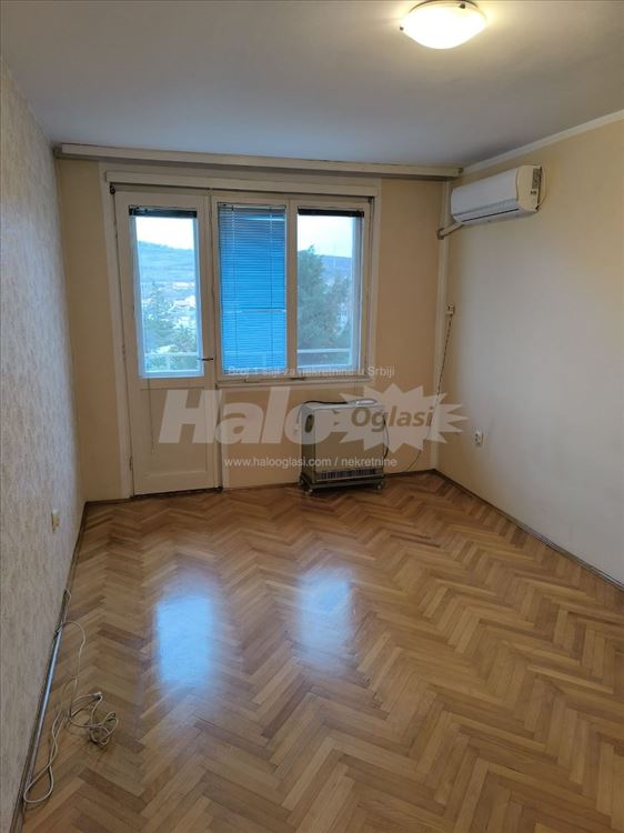 Prazan stan 40m2 - Karaburma okretnica 16/23/25 — 7