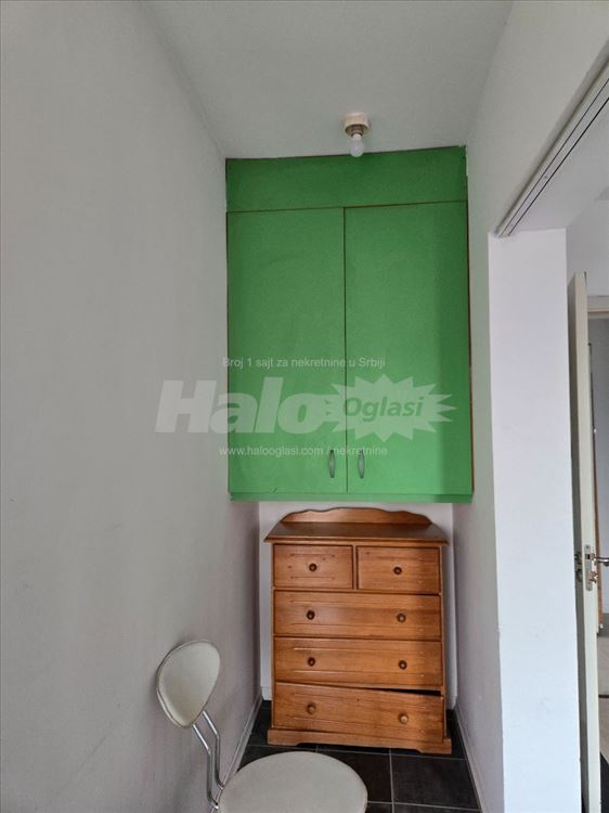 Prazan stan u novijoj zgradi, dve terase, Mirijevo — 5