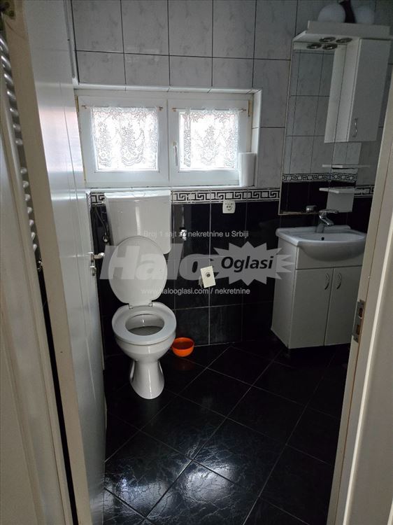 Prazan stan u novijoj zgradi, dve terase, Mirijevo — 6