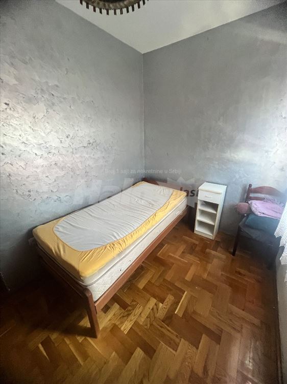 Predivan stan 50m2, Viteza Karadjordjeve Zvezde — 9