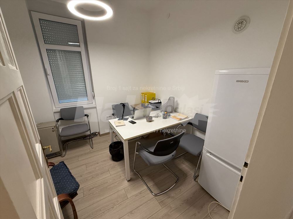 Prelep poslovni prostor na Neimaru — 5
