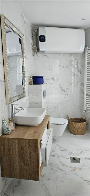Prelep salonac na Andrićevom vencu 62m2 — 10