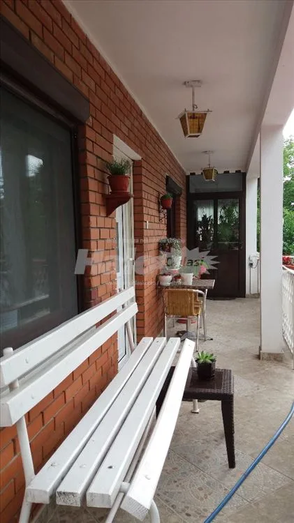 Prelepa kuća u mediteranskom stilu 250 m2+21 ar — 9