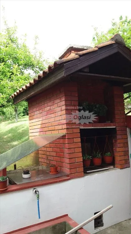 Prelepa kuća u mediteranskom stilu 250 m2+21 ar — 10