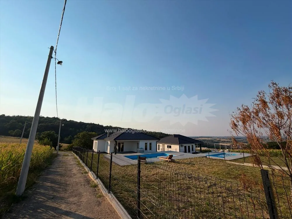 Prelepa kuca na Kosmaju-Nemenikuće — 3