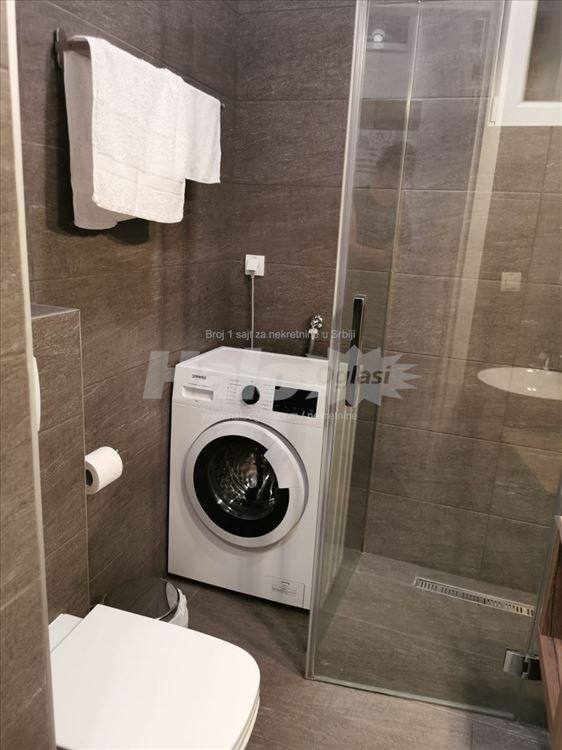 Prelepa LUX garsonjera na Vračaru! — 13