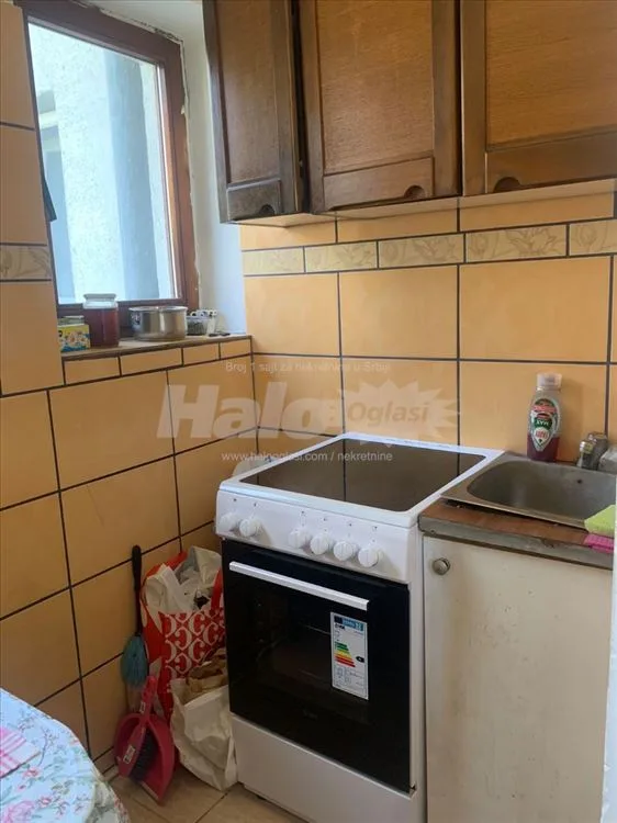 prelepi mali stan u najlepšem delu Miljakovca — 15