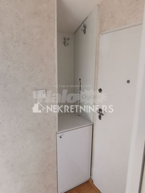 Prelepo ušuškano potkrovlje, sjajno opremljeno — 11