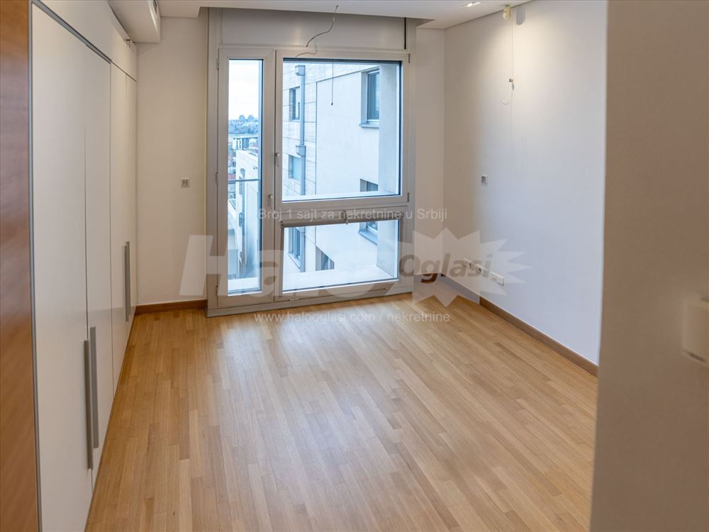 Premium kancelarijski prostor u b2 zgradi, 65,42m2 — 6