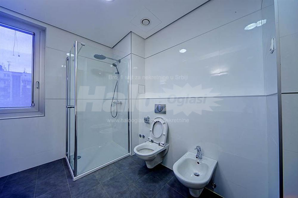 Premium kancelarijski prostor u b2 zgradi, 86,3m2 — 10