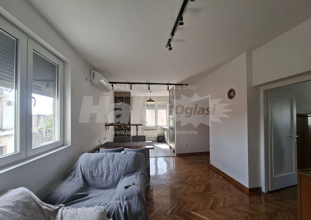 Prodaja, 3.0 stan na Voždovcu, Lekino Brdo — 3