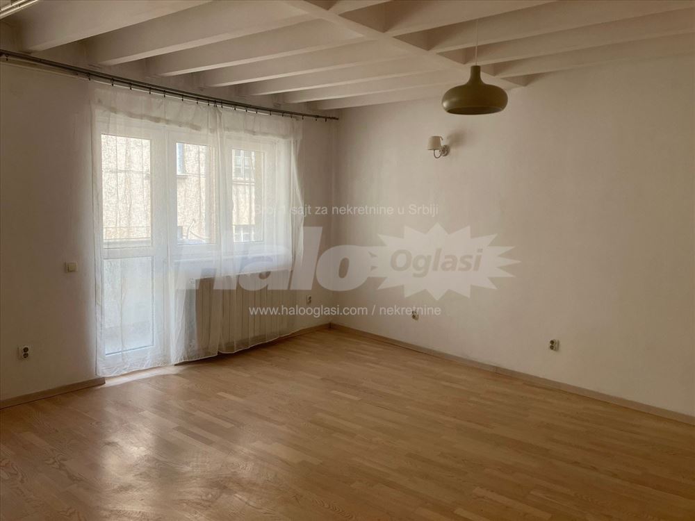 City center, 2 block from KNEZ, 2 terraces, 68m² — 3