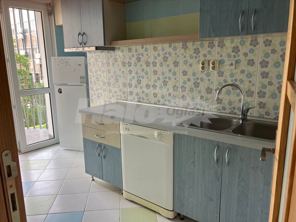 City center, 2 block from KNEZ, 2 terraces, 68m² — 14