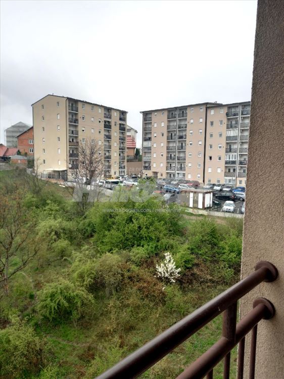 prodaja jednoiposobnog stana na Zvezdari — 12