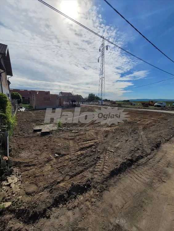 Prodaja kuće u izgradnji i placa u Ovči — 3