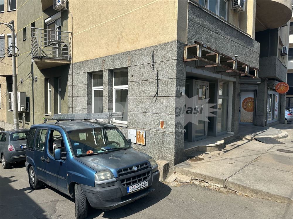 Prodaja Lokala na Bulevaru Kralja Aleksandra 446 — 2