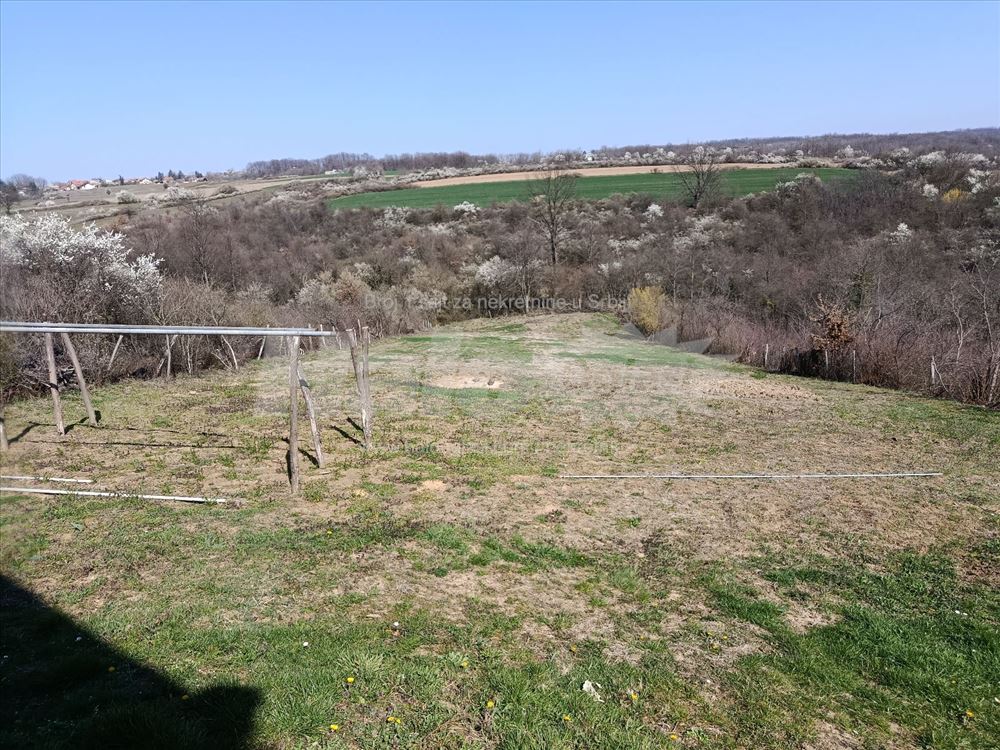 Prodaja se kuća u Brajevu sa placem — 7