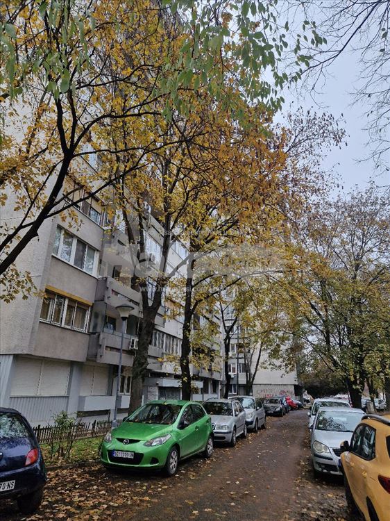 Prodaja stan, Naselje Save Kovacevica, Zemun — 2