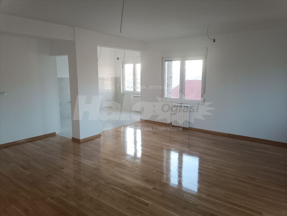 Prodaja stana 3.5, 114 m2,IV sp Bulbuder, — 4