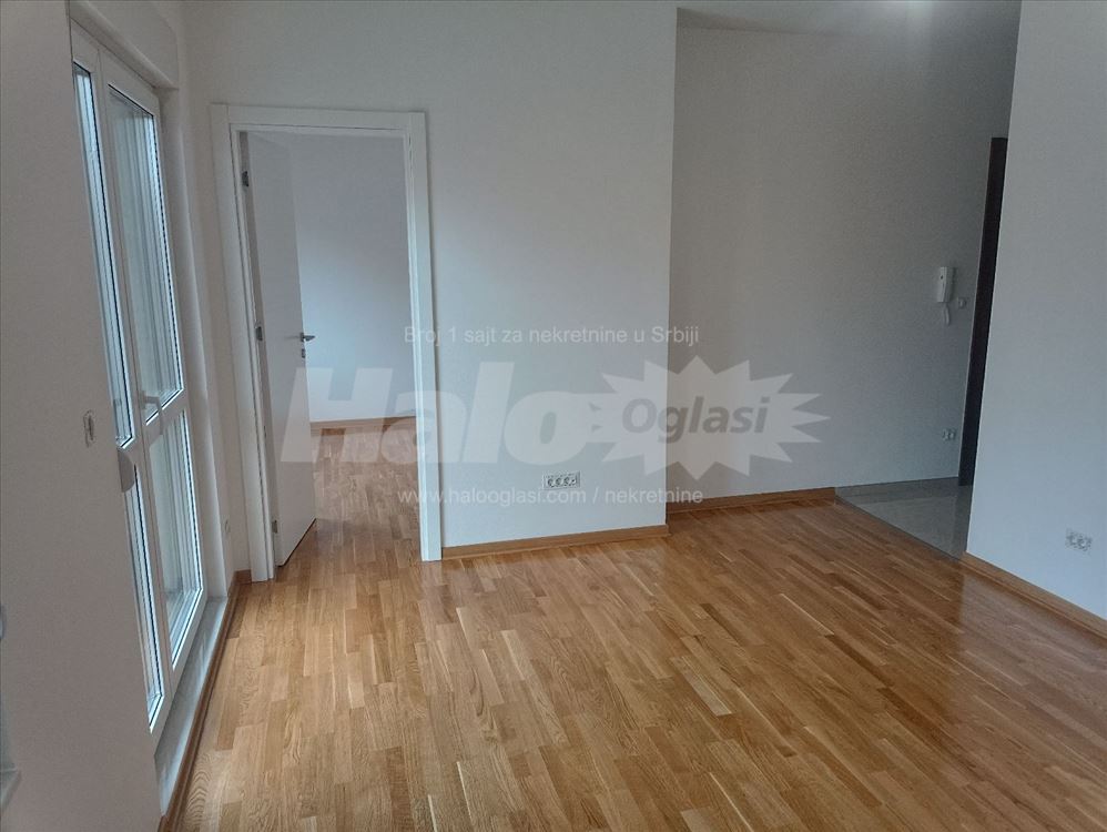 Prodaja stana 38.61+ 8m2, 3.5, VPR/5, CG- Bulbuder — 2