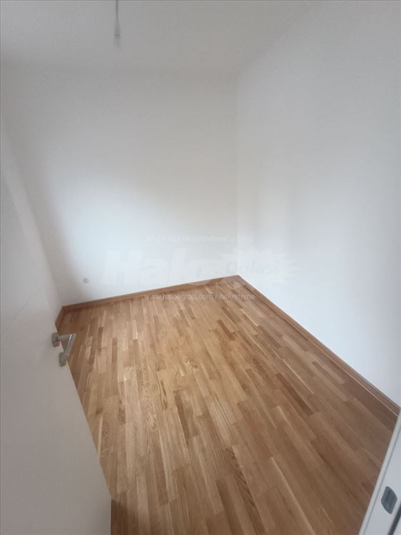 Prodaja stana 38.61+ 8m2, 3.5, VPR/5, CG- Bulbuder — 4