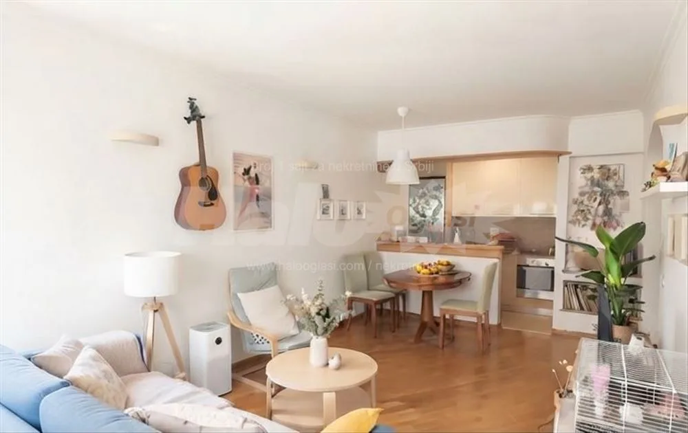 PRODAJA STANA – 58 m² + Zastakljena terasa 8 m² | — 2