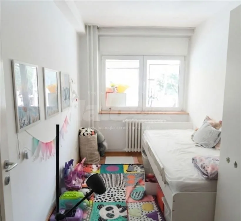 PRODAJA STANA – 58 m² + Zastakljena terasa 8 m² | — 5
