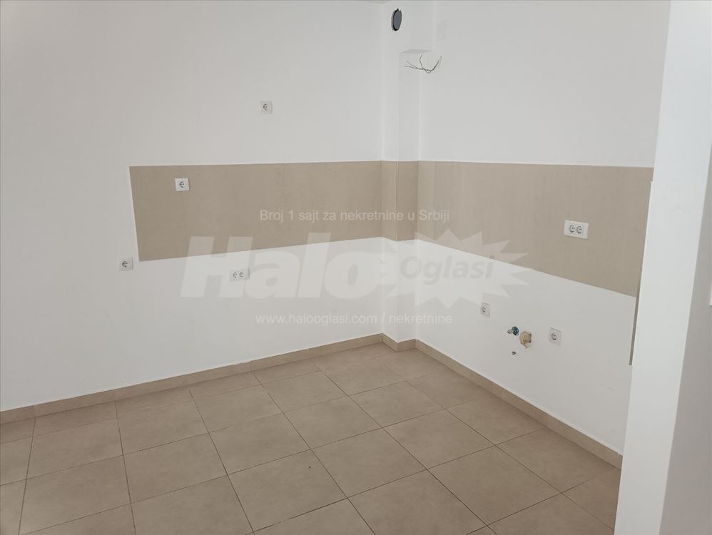 Prodaja stana 73m2 + dvoriste 31m2, 2.5, Vozdovac — 6