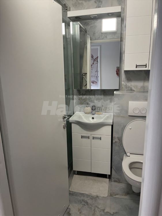 Prodaja stana blok 71, renoviran,namešten, 80m2 — 10