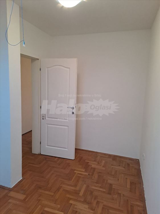 Prodaja stana Cerak 50m2 — 12