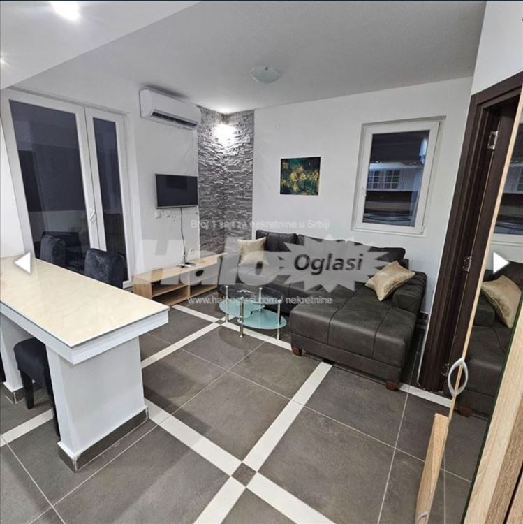 Prodaja stana sa velikom terasom Karaburma 62m2 — 5