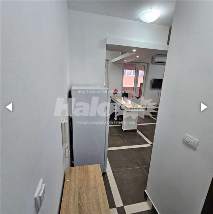 Prodaja stana sa velikom terasom Karaburma 62m2 — 15