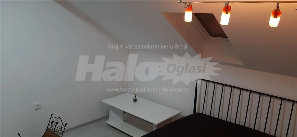 Prodaja stana u centru grada, 40 m² — 5