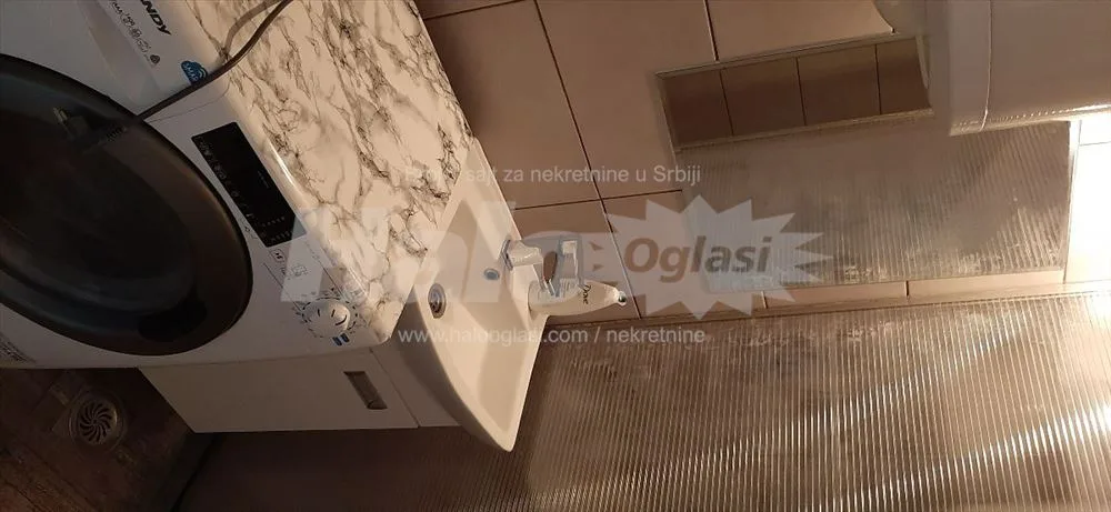 Prodaja stana u centru grada, 40 m² — 9