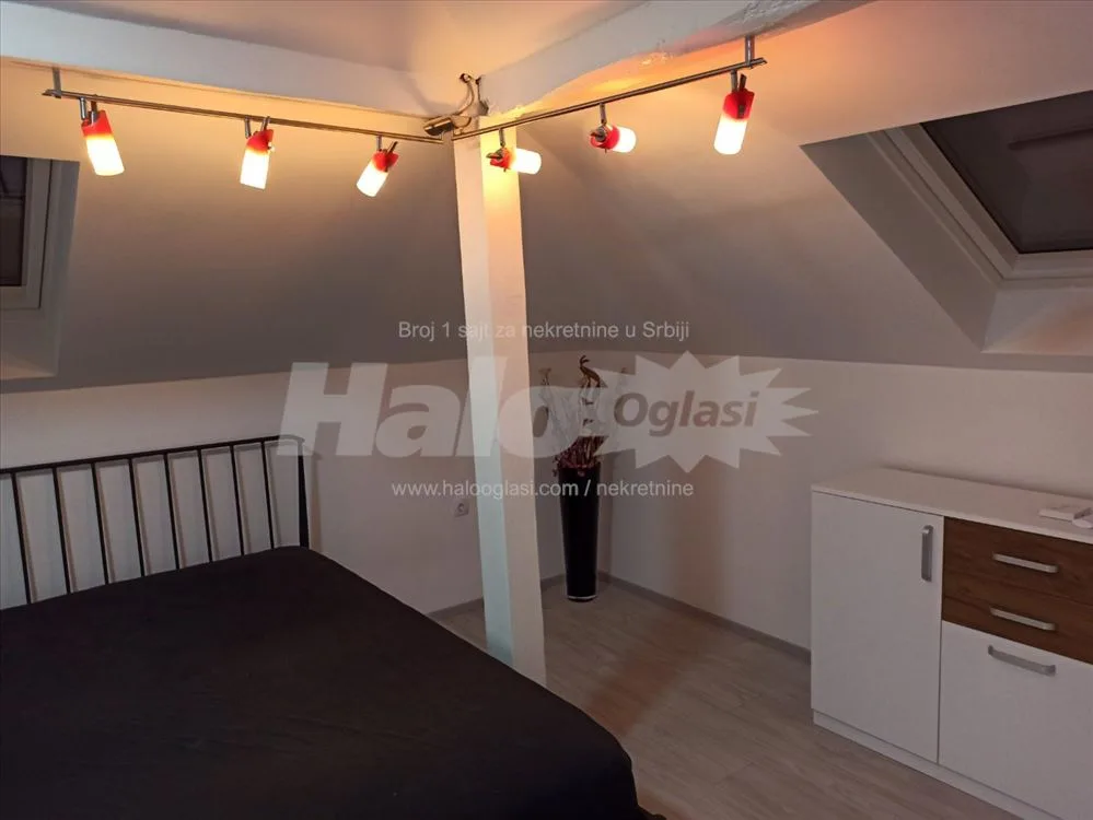 Prodaja stana u centru grada, 40 m² — 11