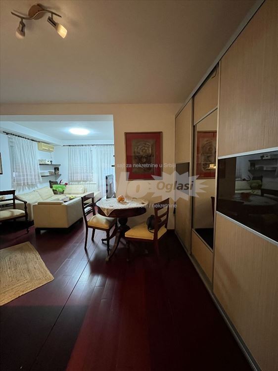 Prodaja uknjizenog stana, 57m2, Zemun, C. Dušana — 4