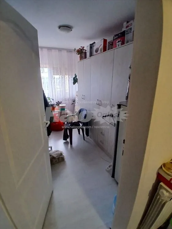 Prodaje se kuća u Maloj Moštanici, uknjižena — 9