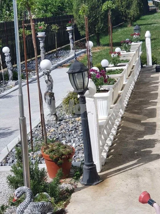 Prodaje se kuća u Obrenovcu — 3