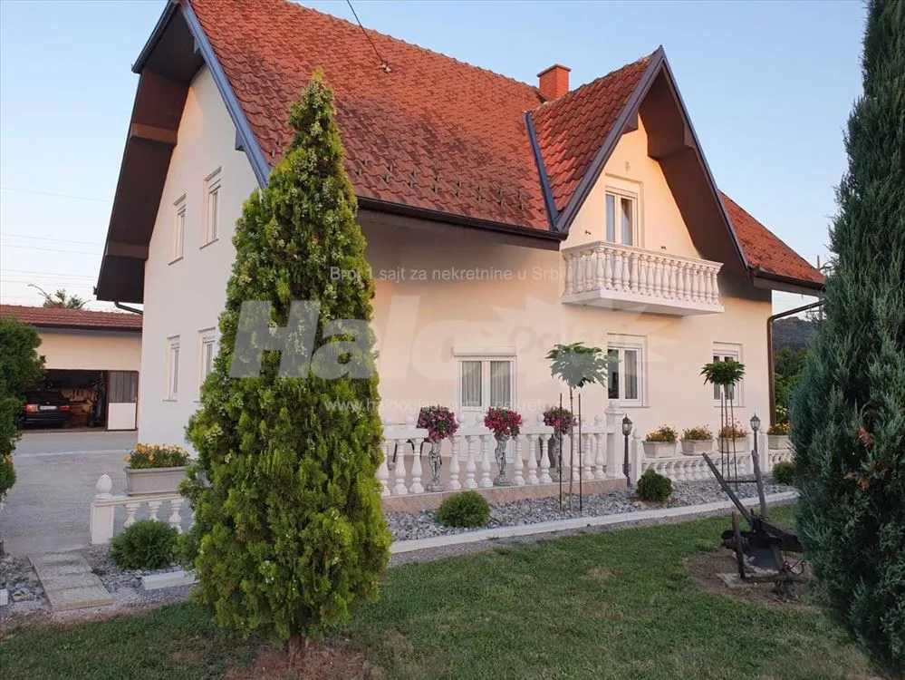 Prodaje se kuća u Obrenovcu — 13