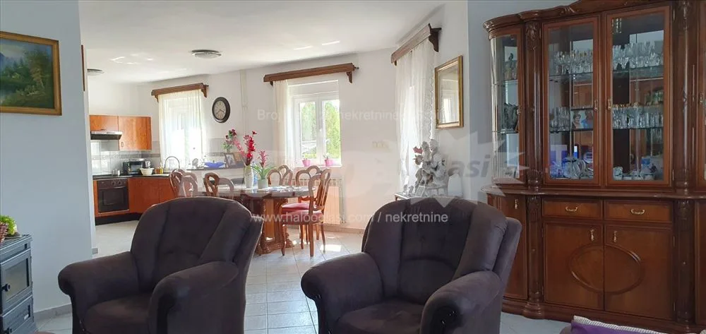 Prodaje se kuća u Obrenovcu — 15