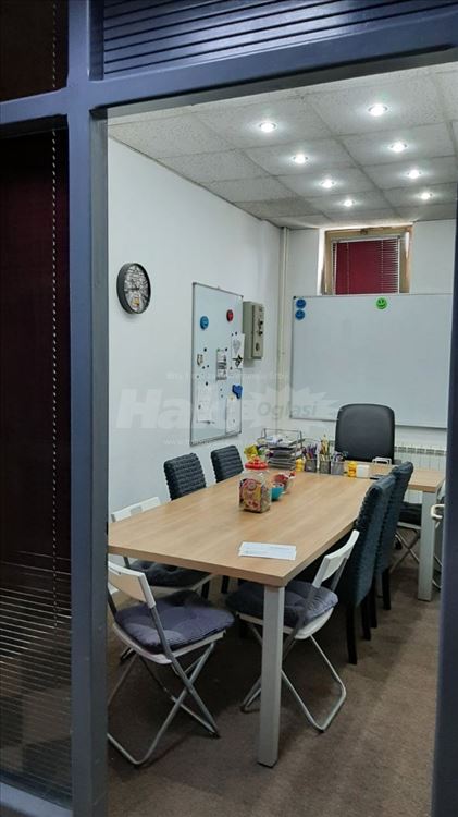 Prodaje se poslovni prostor, 11 m2 — 5