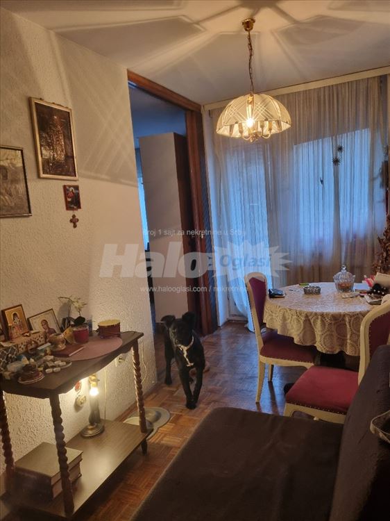 Prodaje se stan na Čukaričkoj padini — 10