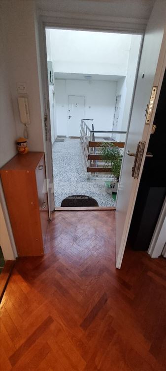 Prodaje se stan od 40m2 na Karaburmi — 12