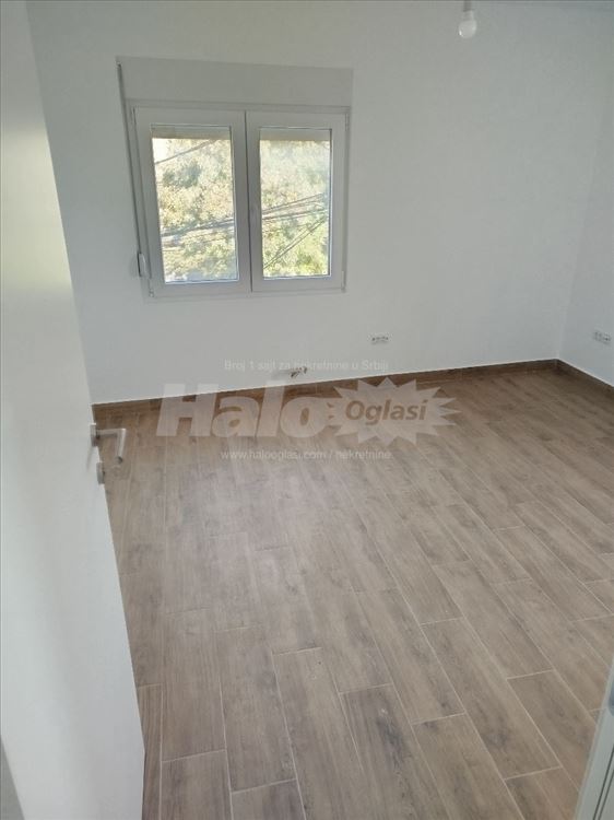 Prodaje se stan u Zemunu od 46 m2 , Gornji grad — 6