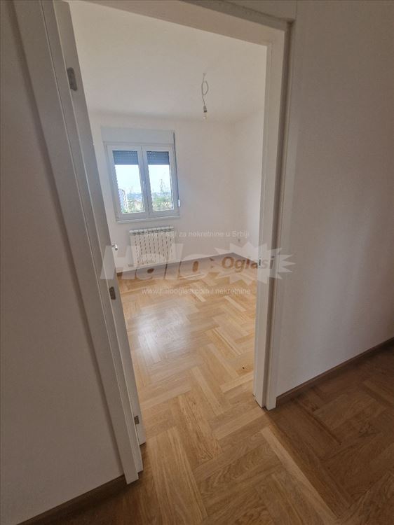 Prodajem dva stana u Mirijevu — 12